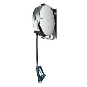 Retractable hose reel 10 m with spray gun