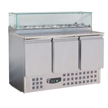 Pizza counter with glass 3 doors