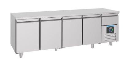 700 refrigerated counter 4 doors