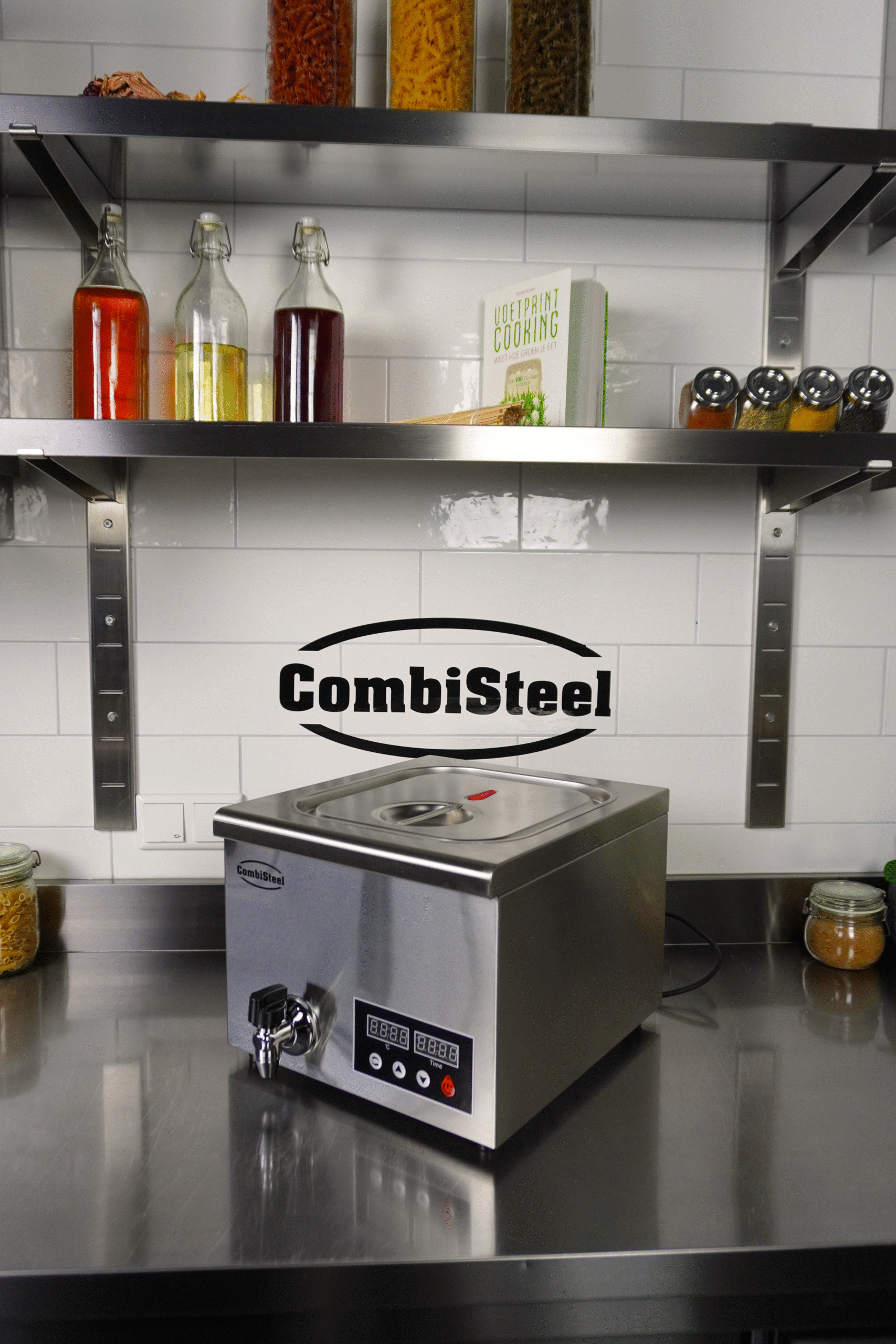 7518_0115_IRL_1_EDITED_1 Sous-vide 2/3GN - Image 2