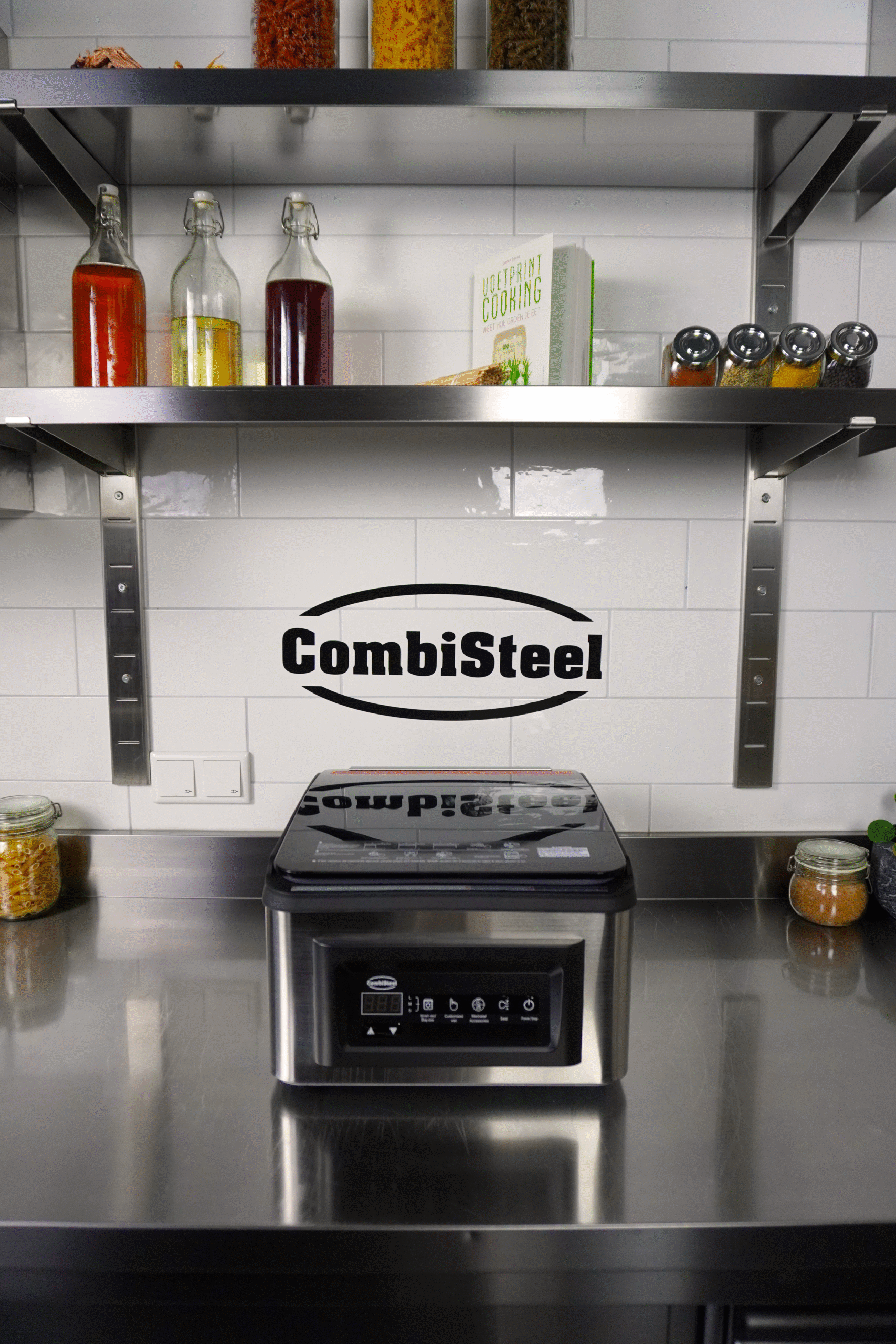 7529_0020_IRL_1_EDITED_1 Vakuumatorius 300mm - 380W - Image 3