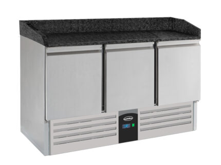 Pizza counter 3 doors black granite worktop