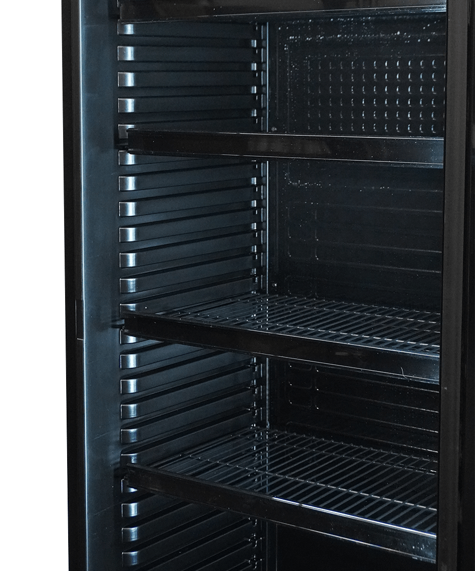 7086.0010-10-min Šaldytuvas 1 stiklinėmis durimis juodas su šviesdėže SVE-450 BLC - Image 11